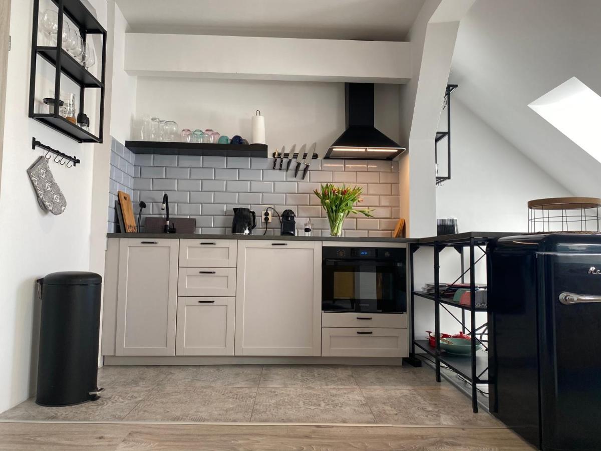 Apartament Hrabala Jelenia Góra Εξωτερικό φωτογραφία