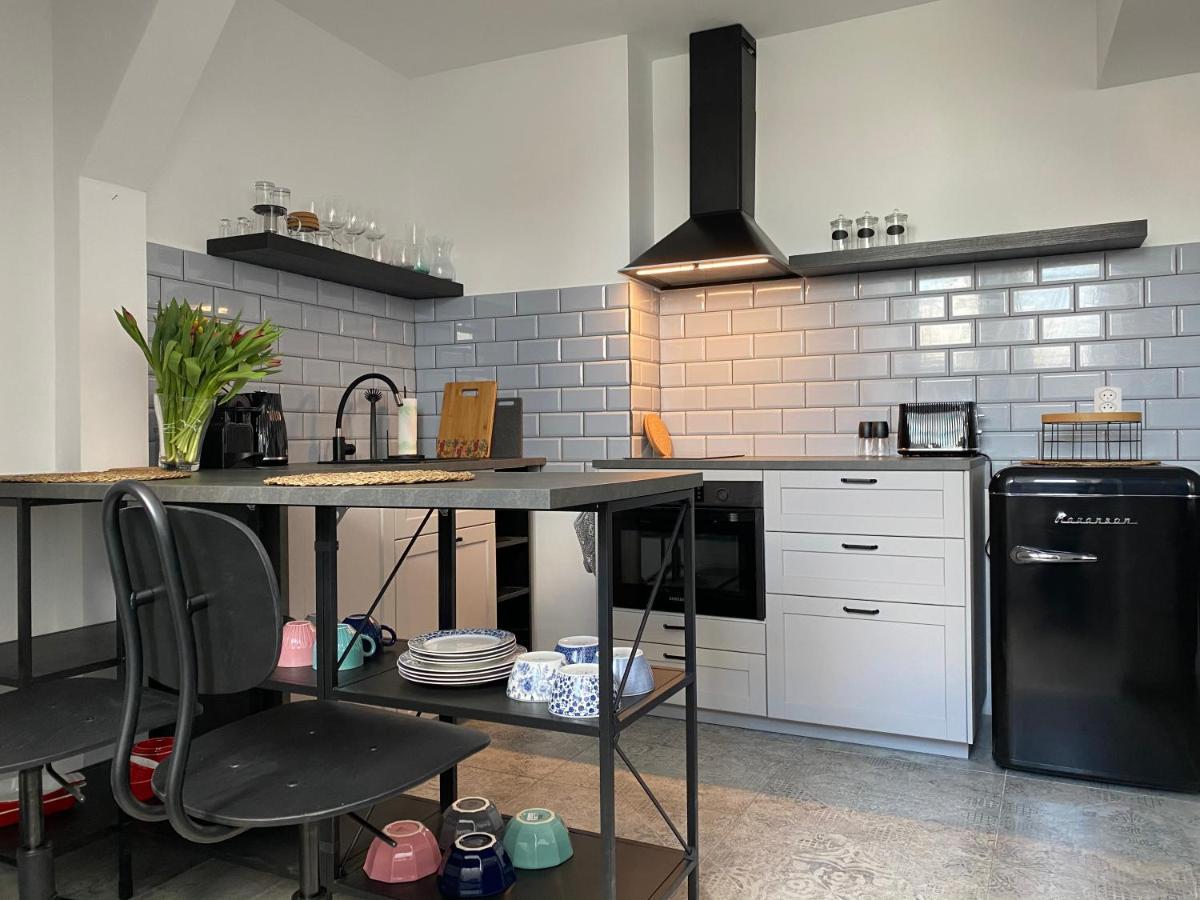 Apartament Hrabala Jelenia Góra Εξωτερικό φωτογραφία