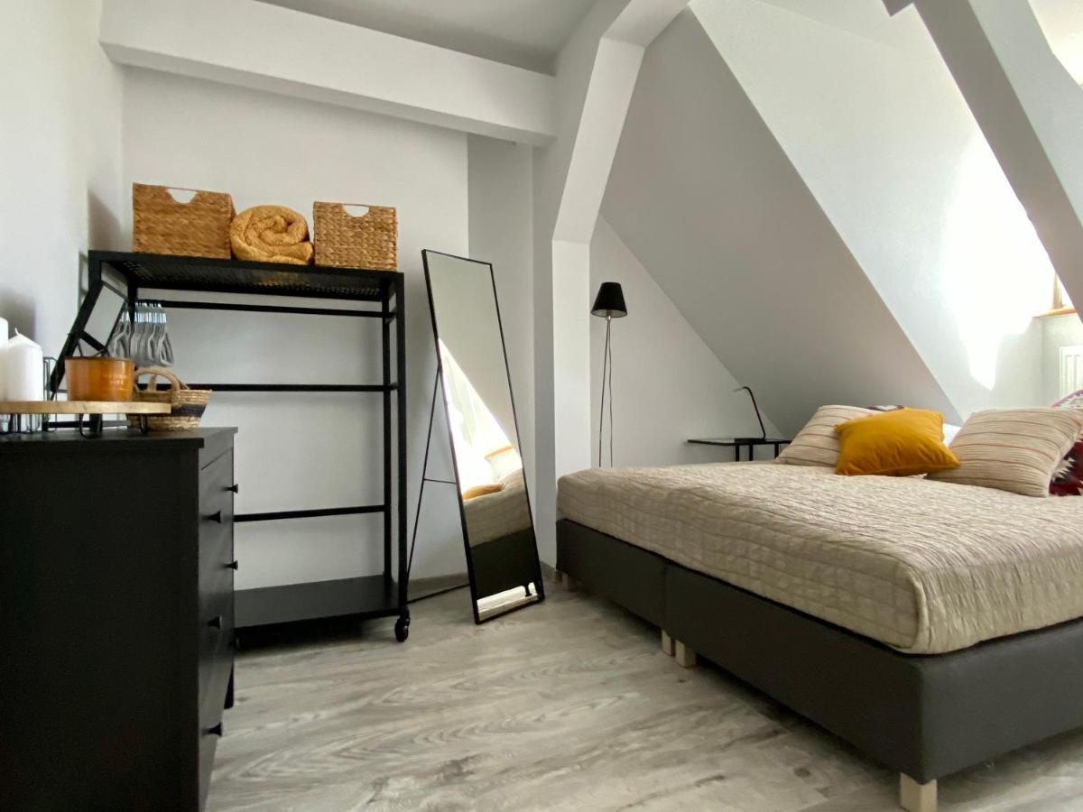 Apartament Hrabala Jelenia Góra Εξωτερικό φωτογραφία
